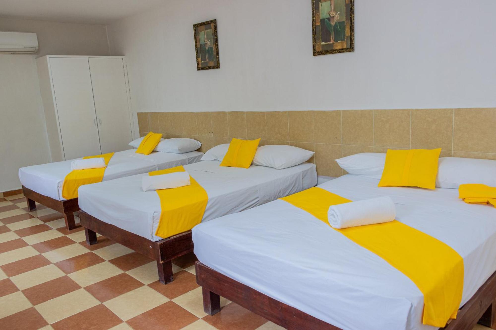 Oyo Hotel Marias,Aeropuerto Internacional De Четумаль Екстер'єр фото
