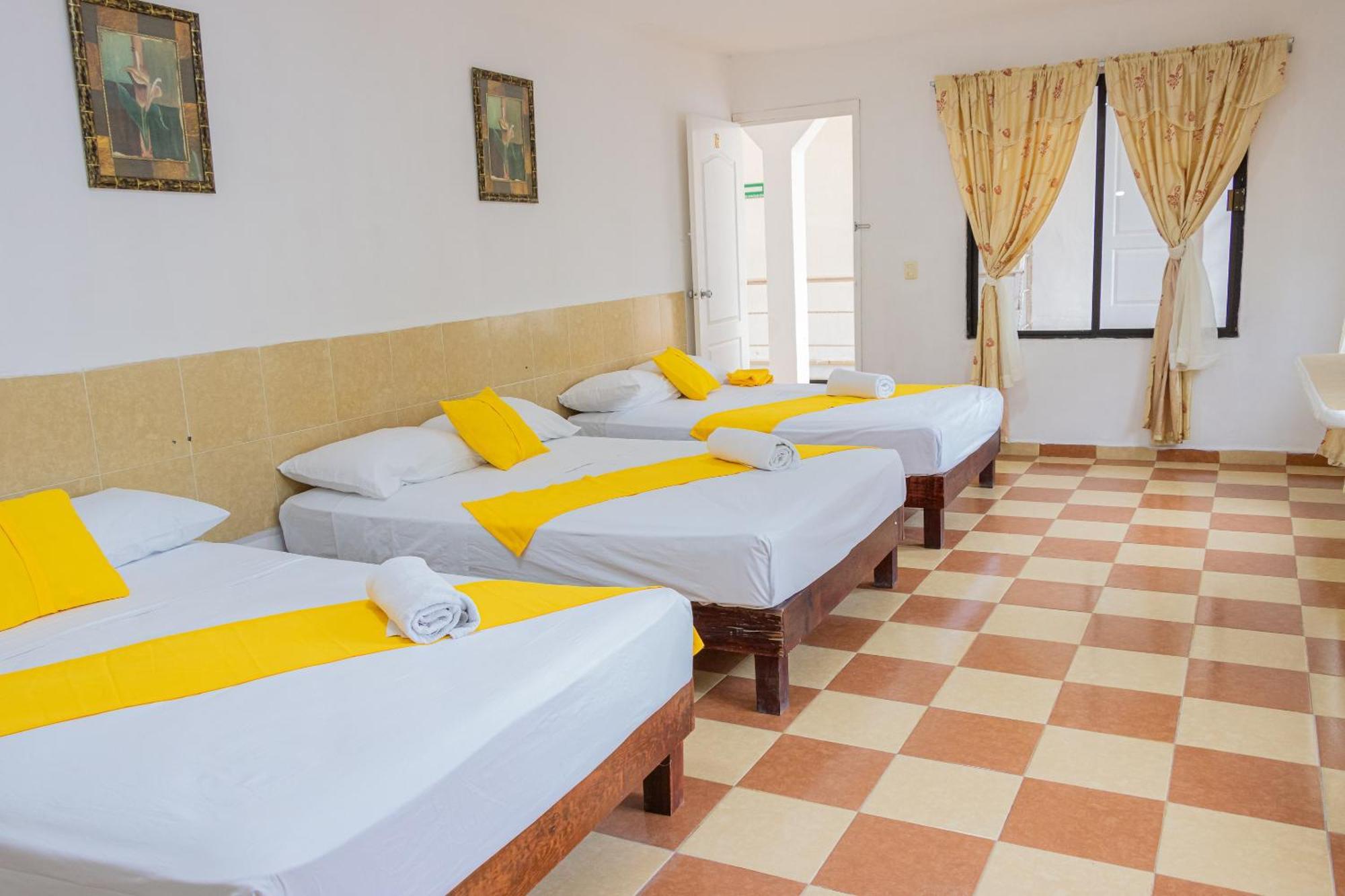 Oyo Hotel Marias,Aeropuerto Internacional De Четумаль Екстер'єр фото