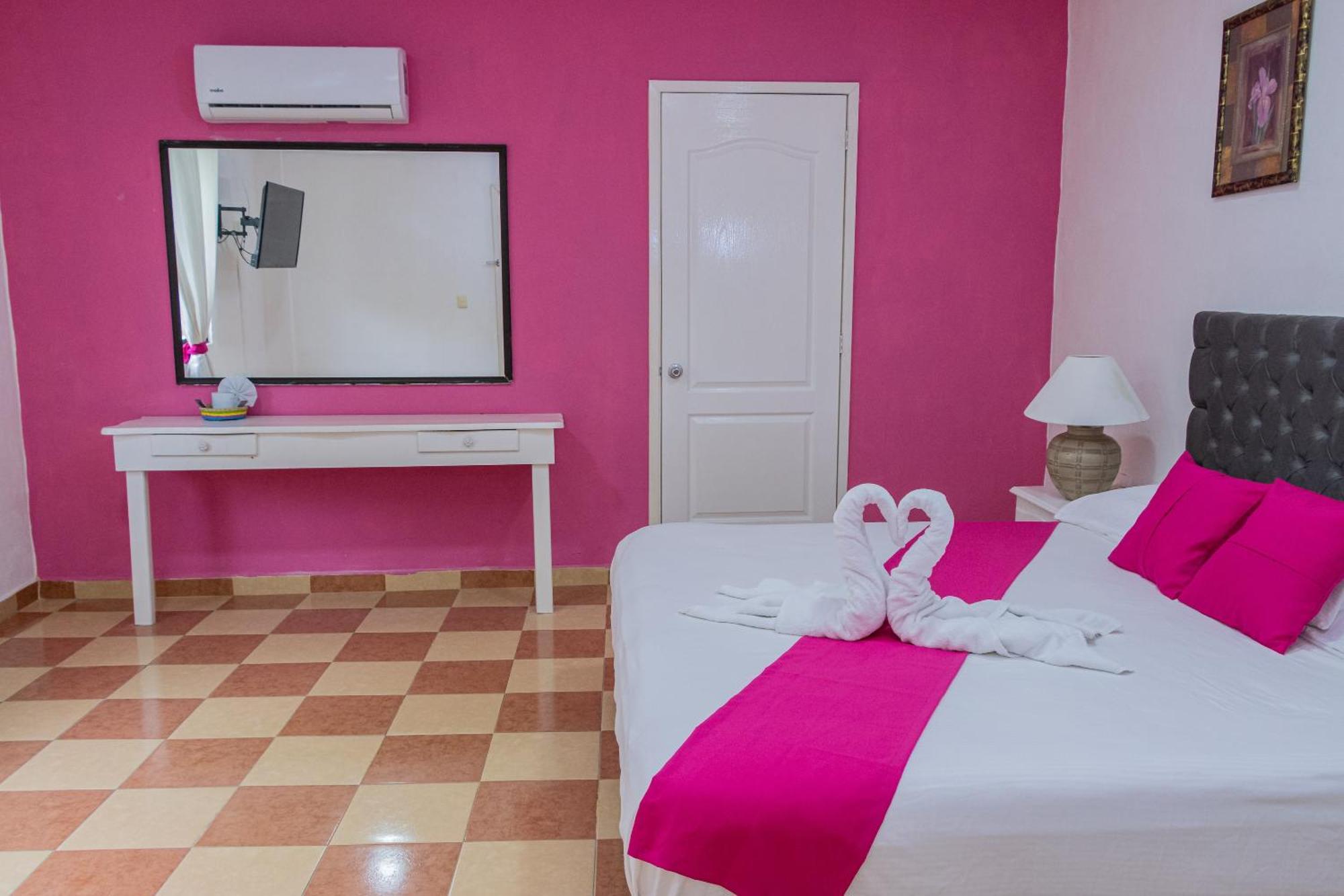 Oyo Hotel Marias,Aeropuerto Internacional De Четумаль Екстер'єр фото