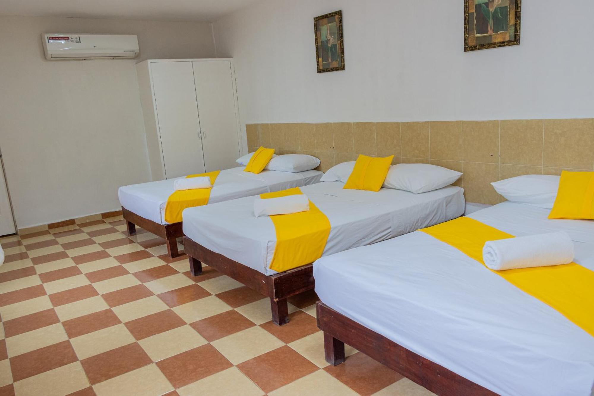 Oyo Hotel Marias,Aeropuerto Internacional De Четумаль Екстер'єр фото