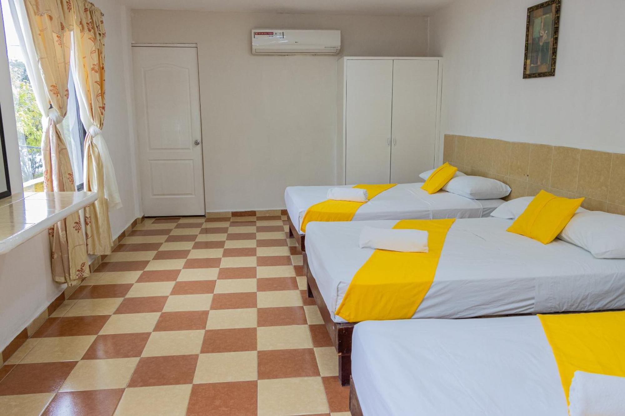 Oyo Hotel Marias,Aeropuerto Internacional De Четумаль Екстер'єр фото